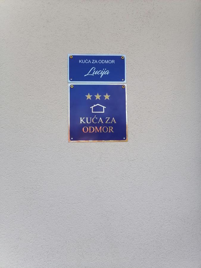 Lucija Apartment Lovinac  Exterior photo